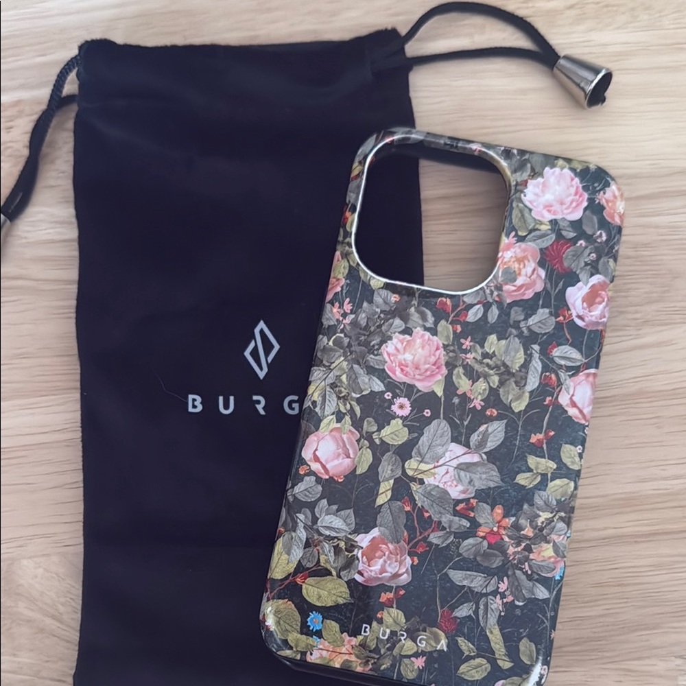 Floral Phone Case - Black and Pink.
iPhone 13 Pro